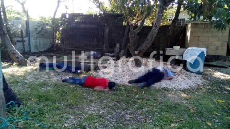 Cinco personas fueron ultimadas a balazos y una más resultó lesionada la tarde de este viernes en la colonia Adolfo López Mateos de Coatzacoalcos. 