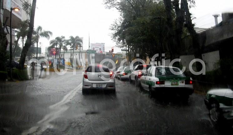 El paso de un nuevo frente frío (probable No. 9) por el estado de Veracruz durante el día jueves 9 de noviembre  junto con una vaguada sobre el suroeste del Golfo de México aumentarán las condiciones para lluvias en nuestra entidad.