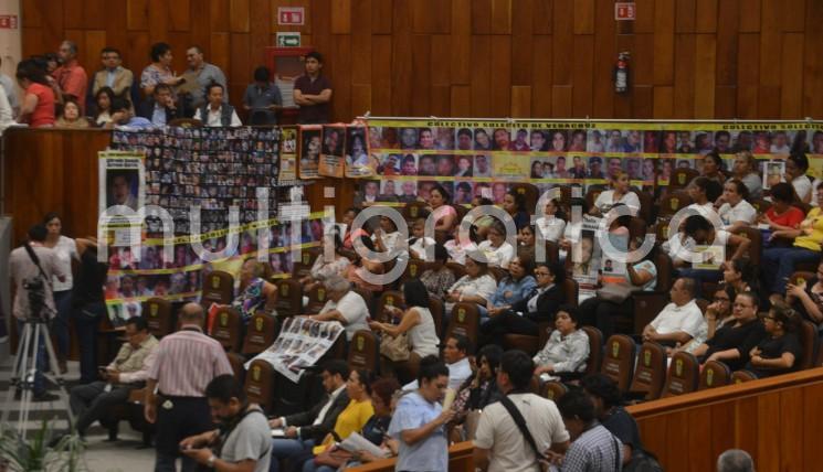 Con presencia durante la sesión de la LXIV Legislatura de Veracruz, de colectivos de búsqueda de desaparecidos, fue aprobada la Ley en materia de Desaparición de Personas.  