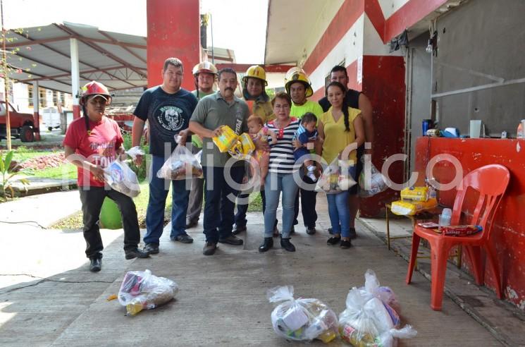  ASASOL apoya al cuerpo de bomberos de Tlapacoyan.