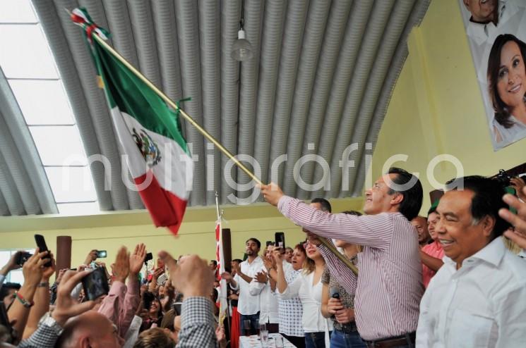 Cuitláhuac García dio el Grito de Independencia en Córdoba.