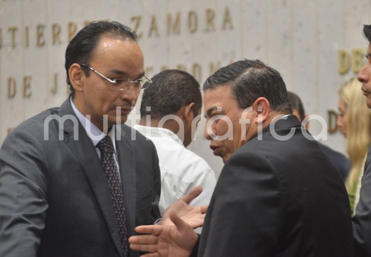 El Grupo Legislativo del Partido Acción Nacional (PAN) en el Congreso del Estado, en voz del diputado Rodrigo García Escalante presentó la iniciativa de decreto que reforma y deroga diversas disposiciones de los Códigos de Derechos y Financiero, ambos del Estado, con el objeto de quitar el cobro por Tenencia Vehicular en la entidad, toda vez que, consideró, sería una medida que beneficiará a la economía de los ciudadanos veracruzanos. 