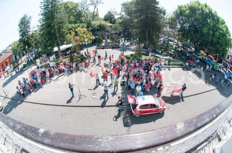 El Ayuntamiento de Coatepec reitera su compromiso de gobernar para todos con respeto a la ley, por ello con el retiro de comerciantes informales de la zona del mercado se atendieron quejas ciudadanas de violación a  sus derechos ciudadanos. Al mismo tiempo se busca diálogo con los grupos inconformes.  