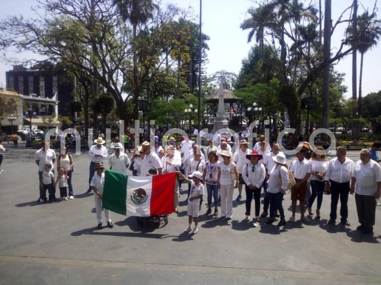 Marcha por la paz en Fortín y Córdoba. Los organizadores se dieron por satisfechos con la participación de unas 40 personas.  