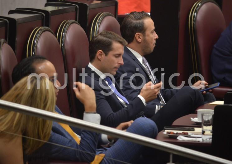 El Grupo Legislativo del Partido de Acción Nacional (PAN), en voz de la diputada María de Jesús Martínez Díaz, presentó una Iniciativa con proyecto de decreto que reforma y adiciona diversas disposiciones de la Ley de Adquisiciones, Arrendamientos, Administración y Enajenación de Bienes Muebles del Estado, con la finalidad de otorgar atribuciones a la Contraloría General del Estado (CGE) y a los Órganos Internos de Control (OIC) para la supervisión del Padrón de proveedores de cada ente público.