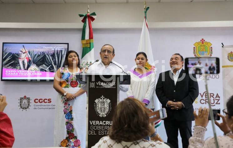 La Secretaría de Turismo y Cultura (SECTUR) y el ayuntamiento de Poza Rica invitan a la segunda edición del Festival turístico de verano <em>Encuentro de las Culturas Vivas</em>, que se celebrará el 27 y 28 de julio en el parque Benito Juárez.