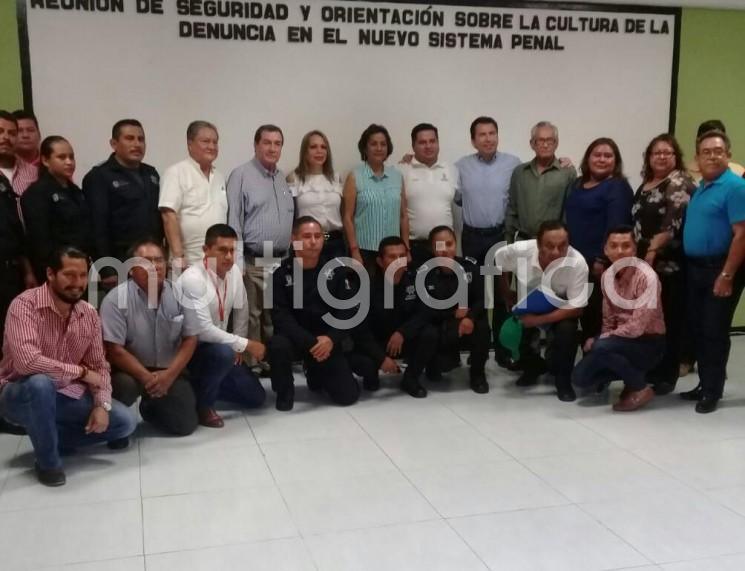 El diputado Gonzalo Guízar Vallladares encabezó la onceava reunión con autoridades locales para tratar el delicado tema de inseguridad y procuración de justicia en municipios de esta región.