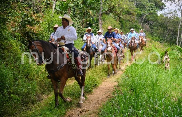 Este  sábado se realizó la gran Cabalgata 2019 en el Municipio de Teocelo, la Tierra del Dios Tigre, en el marco de las fiesta en Honor a La Asunción de Nuestra Señora. 