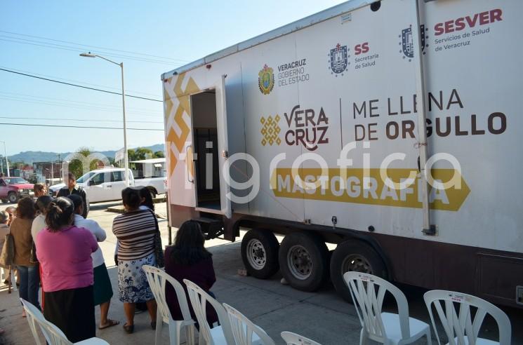 Desde la mañana de este lunes y hasta el próximo viernes se encontrará en la ciudad de Tlapacoyan el módulo de mastografías de la Secretaría de Salud, por lo que la invitación se encuentra abierta para todas las mujeres de 40 a 69 años de edad, para acudir y realizarse este importante examen que puede salvar vidas. 