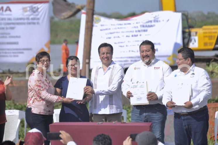 El gobernador Cuitláhuac García Jiménez inició el programa de control y saneamiento del sistema lagunar María Lizamba.