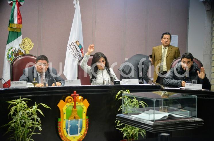 La diputada Erika Ayala Ríos y los diputados Gonzalo Guízar Valladares, Omar Guillermo Miranda Romero y Alexis Sánchez García, integrantes de diferentes grupos legislativos de la LXV Legislatura presentaron una Iniciativa con Proyecto de Decreto para fortalecer representatividad en decisiones del Congreso.