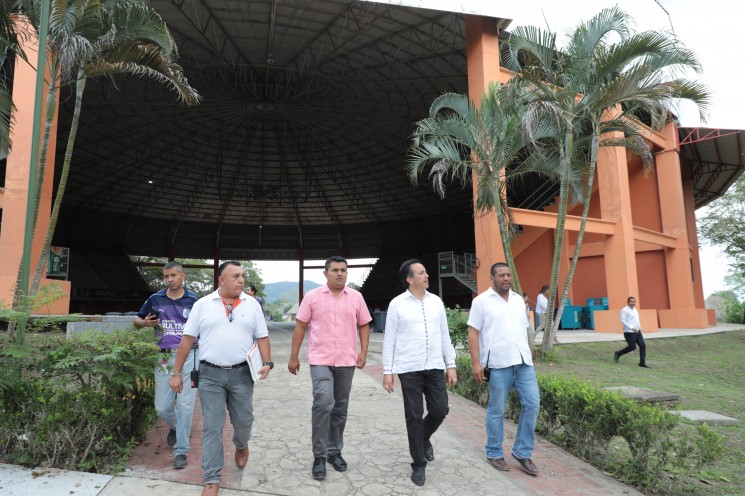 El Gobierno de Veracruz afina los detalles para garantizar tranquilidad a los más de 6 mil visitantes que se espera arriben a Cumbre Tajín 2020, por ello, durante la Mesa de Seguridad para la Construcción de la Paz, Cuitláhuac García Jiménez instruyó a las fuerzas del orden el despliegue de 793 elementos.