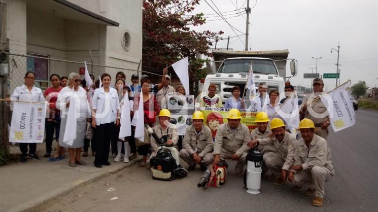 Cumpliendo con los acuerdos establecidos por el Consejo Estatal de Salud (COESA), la Secretaría de Salud (SS) continúa reforzando acciones de prevención y control del dengue, zika y chikungunya en el estado.  