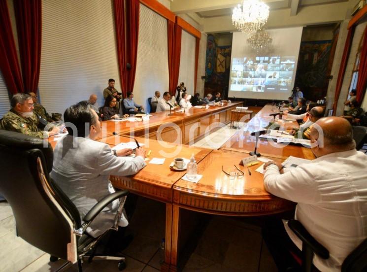 En seguimiento al Acuerdo de Gobernabilidad y Unidad Nacional en la Lucha contra el COVID-19, el gobernador Cuitláhuac García Jiménez participó en reunión virtual con la secretaria de Gobernación, Olga Sánchez Cordero, y gobernadores del sur-sureste del país.