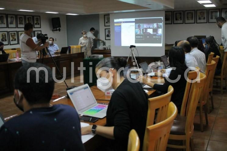 Acatando las medidas preventivas indicadas por las autoridades sanitarias, la Secretaría de Educación de Veracruz (SEV) llevó a cabo la asignación de 256 plazas definitivas, a través de una plataforma electrónica, como parte del proceso de Admisión a la Educación Básica Ciclo Escolar 2019-2020.