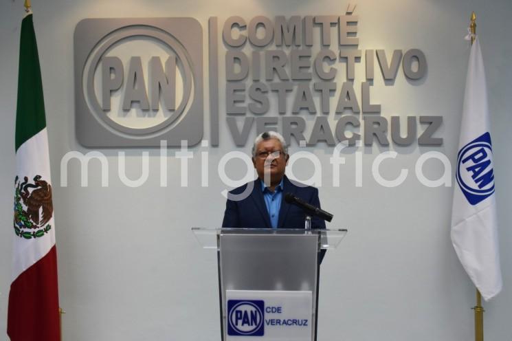 El Presidente del Comité Directivo Estatal del PAN en Veracruz, Joaquín Guzmán Avilés, presentó un decálogo de propuestas para que Veracruz logre salir de la crisis sanitaria en la que se encuentra, priorizando una estrategia de salud adecuada que vaya de la mano con la reactivación económica. 