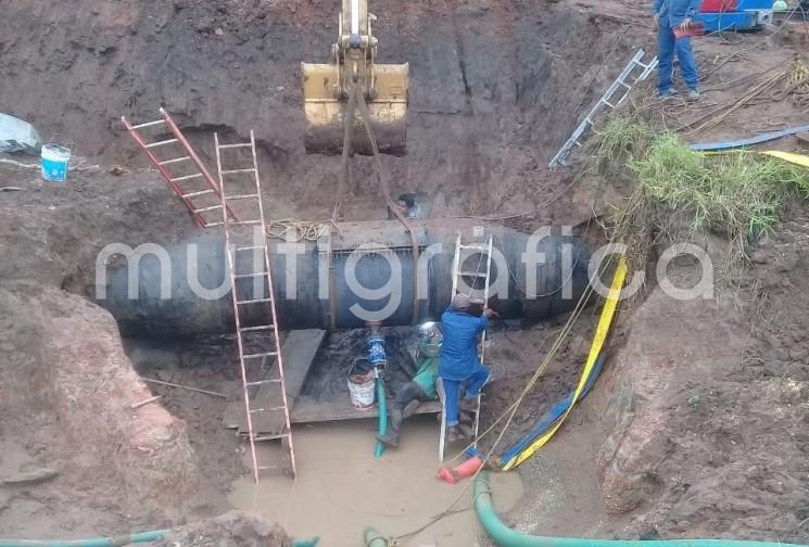 Con una inversión superior a los 5 millones de pesos, la Comisión del Agua del Estado de Veracruz (CAEV) reparó doce fugas del acueducto Yuribia, volumen aproximado de 240 litros por segundo; es decir, 25 por ciento del vital líquido destinado a Coatzacoalcos, Minatitlán y Cosoleacaque. 