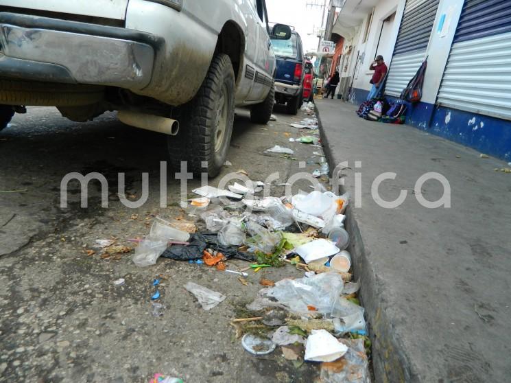 Tlapacoyan ha incrementado la cantidad de basura que generan a diario en los hogares durante la contingencia sanitaria. 