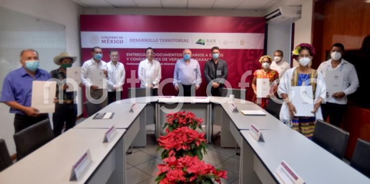 A fin de sentar las bases para el desarrollo en los espacios del Corredor Interoceánico del Istmo de Tehuantepec (CIIT), los gobiernos de Veracruz y Oaxaca firmaron un convenio con este órgano y la Secretaría de Desarrollo Agrario, Territorial y Urbano (SEDATU), en materia de ordenamiento y planeación.

