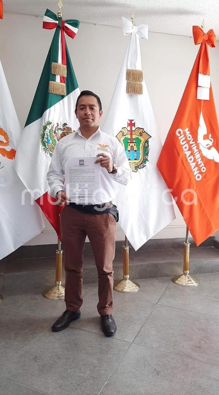 Neymar Peña Castelán, precandidato del partido Movimiento Ciudadano a la presidencia municipal por el municipio de Atzalan, habría sido el conductor responsable del atropellamiento y muerte de un motociclista la tarde del domingo en el camino que conduce de Pilares a Cuazapotitan, municipio de Atzalan, Ver., quien escapó del lugar.

