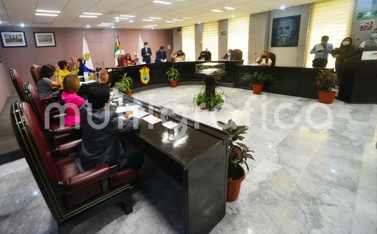 Durante la tercera sesión ordinaria, la Diputación Permanente de la LXV Legislatura, autorizó las licencias para separarse del cargo, sin goce de sueldo, a los presidentes municipales de: Chontla, Eric Abraham Sosa Mar;  Orizaba, Igor Fidel Rojí López; Papantla, Mariano Romero González; Pueblo Viejo, Luis Fernando Cervantes Cruz,  y Zongolica, Juan Carlos Mezhua Campos.