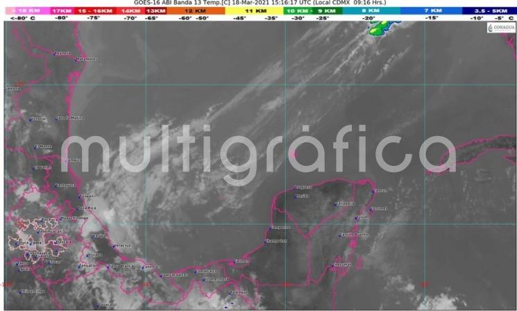 El frente frío 43 se localiza desde Kentucky, EUA, hasta el centro de Veracruz, estimándose cruce el sur al mediodía y la Península de Yucatán por la tarde, impulsado por una potente masa de aire frío, y acompañado de una línea de cortante que cruza Los Tuxtlas a esta hora.