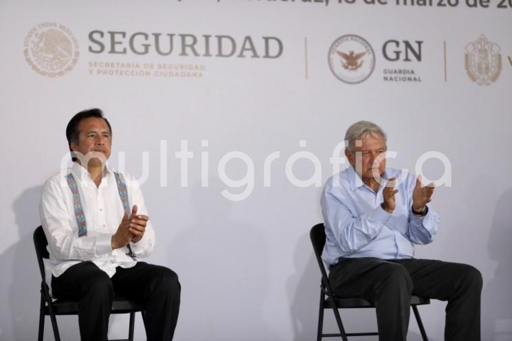 En el marco del 83 aniversario de la Expropiación Petrolera, de gran impacto en el desarrollo de Veracruz, el presidente Andrés Manuel López Obrador y el gobernador Cuitláhuac García Jiménez inauguraron en este municipio el primero de 11 cuarteles de la Guardia Nacional para la entidad.