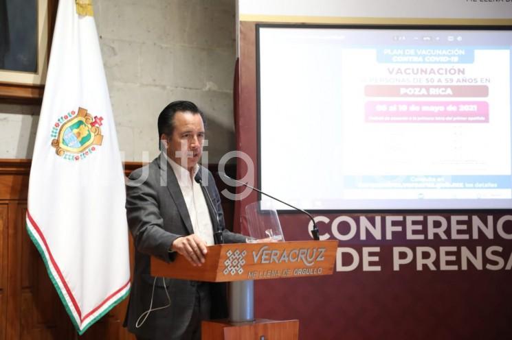 Como parte de la Etapa 3 del Plan Nacional de Vacunación contra el COVID-19, la población de 50 a 59 años de edad residente en los municipios de Poza Rica y Boca del Río será inmunizada del 06 al 10 de mayo, informó el gobernador Cuitláhuac García Jiménez.