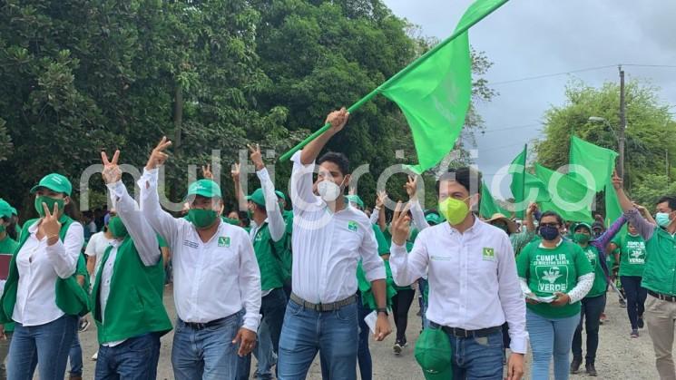 El Candidato a Diputado Federal por el Partido Verde, Javier Herrera Borunda se comprometió a ser el gestor de recursos para los municipios veracruzanos, pero dejó claro que éstos deben ser bien utilizados y transparentados en beneficio de la población.