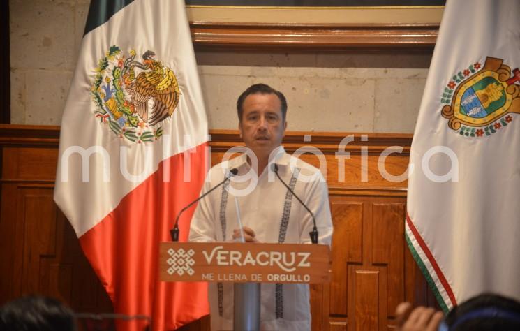 El gobernador Cuitláhuac García Jiménez reiteró la apertura de la plataforma para el registro de personas de 40 a 49 años de edad. 