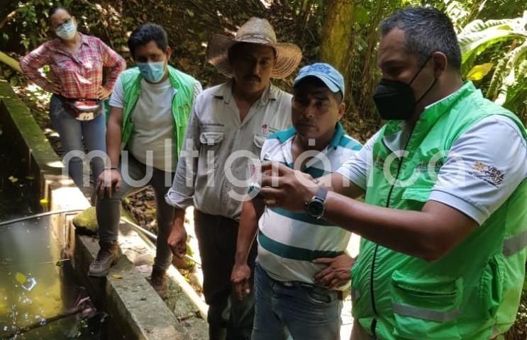  La Secretaría de Salud (SS) da puntual seguimiento al panorama sanitario de las localidades Nuevo Paraíso y Murillo Vidal, municipio de Las Choapas, debido al brote de enfermedades diarreicas agudas (gastroenteritis) atribuidas al consumo de agua sin tratar.