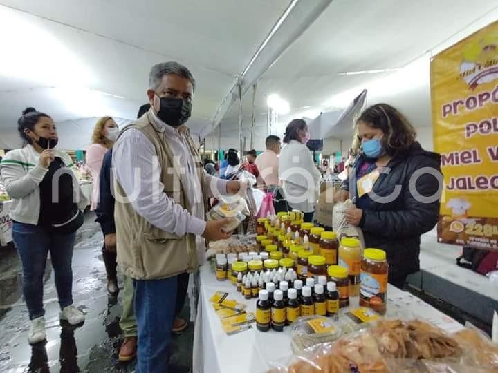 Al finalizar el ensayo, el alcalde Mario Chama agradeció a los artesanos y productores de Teocelo que están  presentes en la expo artesanal, la cual estará abierta al público hasta el día sábado 3 de julio en la Plaza Lerdo.