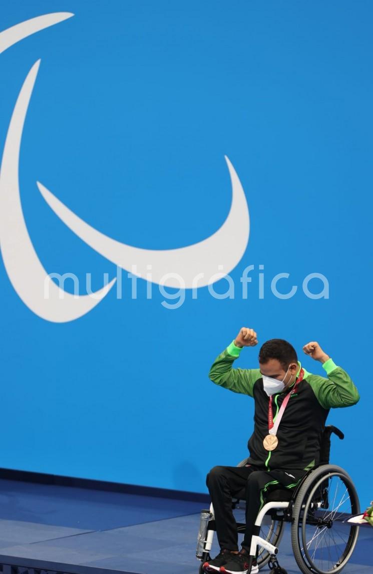 El tritón de silla de ruedas, Diego López Díaz, se adjudicó la medalla de bronce, su primera en una justa veraniega, tras cronometrar un tiempo de 45 segundos y 66 centésimas, en la final de 50 metros dorso S3, de la para natación de los Juegos Paralímpicos Tokio 2020.