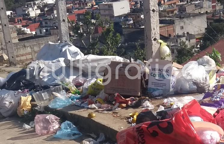 Pleno del Senado aprobó en lo general, un dictamen que busca revertir el impacto ambiental que genera el mal manejo de los residuos plásticos y prevé la eliminación total de los plásticos de un solo uso para 2025. 