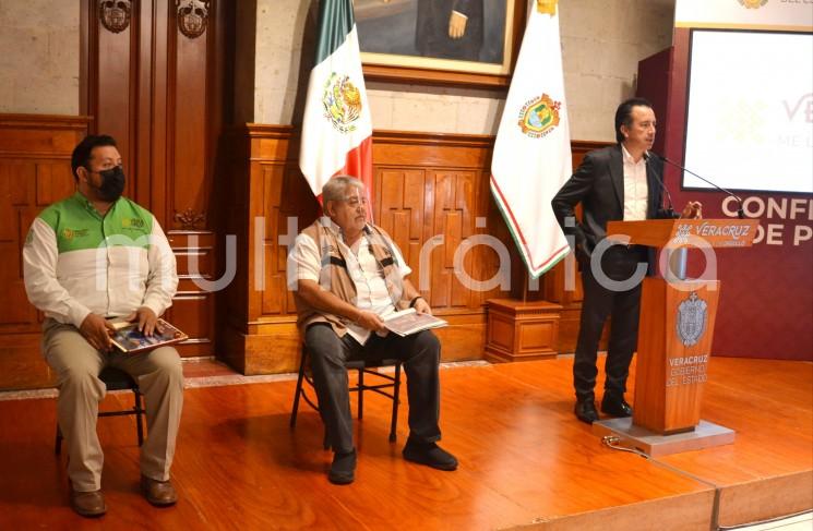 En su primera etapa, el Plan de Gestión Estatal de Residuos Sólidos Urbanos y de Manejo Especial alcanza a 5 millones 16 mil 370 habitantes, lo cual demuestra que dicha política es exitosa y Veracruz camina rumbo al objetivo basura cero, reveló el titular de la Procuraduría Estatal de Protección al Medio Ambiente (PMA), Sergio Rodríguez Cortés.