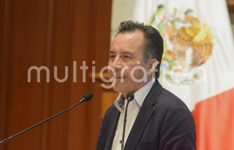 El gobernador Cuitláhuac García Jiménez dio a conocer este viernes el calendario para los municipios donde las brigadas Correcaminos aplicarán el refuerzo anti-COVID-19.

