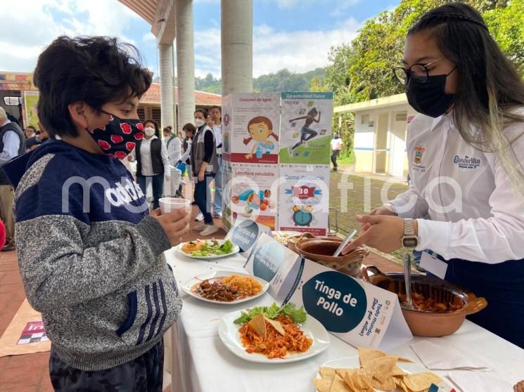 <em>Todos tenemos que actuar</em>, es el evento que los Servicios de Salud de Veracruz a través de la Subdirección de Promoción de la Salud llevaron al municipio de Banderilla como parte del seguimiento al fomento del estilo de vida saludable.