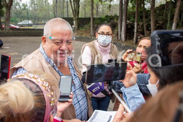 A partir del 10 de marzo inician las campañas de vacunación de refuerzo para la generación de 18 a 29 años, informó el Delegado de Programas para el Desarrollo, Manuel Huerta Ladrón de Guevara; comenzarán en 42 municipios, de los cuales 17 arrancan el 10 de marzo y se prevé en nueve días concluya en esas localidades.