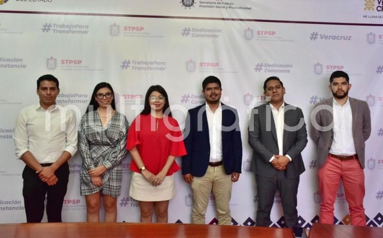  La Comisión Estatal para la Atención y Protección de los Periodistas (CEAPP) y la Secretaría del Trabajo, Previsión Social y Productividad de Veracruz (STPSP) establecieron un primer acercamiento para desarrollar una agenda que permita mejorar las condiciones laborales de las y los periodistas veracruzanos.