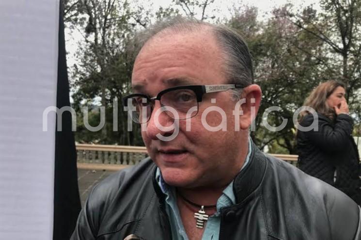 El director general de Atención a Migrantes en Veracruz, Carlos Enrique Escalante Igual, confirmó que son 6 los veracruzanos que murieron asfixiados dentro de la caja del tráiler en San Antonio Texas. Ya han comenzado las acciones para hacer el traslado de los restos a sus lugares de origen.