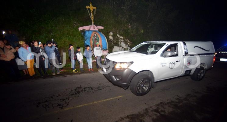 Luego de que la tarde de este miércoles los cuerpos de 8 mexicanos de los migrantes fallecidos dentro de un tráiler en San Antonio, Texas fueran repatriados por el Gobierno de México, los de 3 originarios del municipio de Naolinco llegaron a su localidad de origen.  