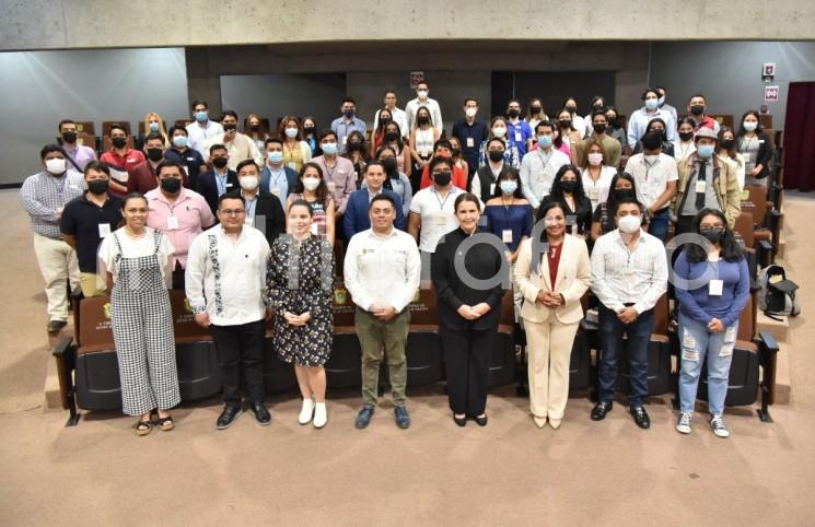 Con la presencia de 50 participantes, este día, en el Palacio Legislativo, inició el XVII Parlamento de la Juventud 2022, a convocatoria de la LXVI Legislatura del Congreso local y del Gobierno del Estado, a través del Instituto Veracruzano de la Juventud (IVJ) y de la Secretaría de Educación de Veracruz (SEV).