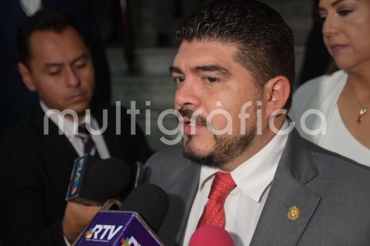 El secretario de Educación, Roberto Zenyazen Escobar García, anunció el regreso del operativo mochila en escuelas públicas con el objetivo es prevenir e inhibir que las y los estudiantes lleven a los planteles sustancias no permitidas u objetos peligrosos que atenten contra su propia seguridad.