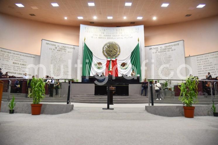 La LXVI Legislatura aprobó el calendario de comparecencias de las y los titulares de las dependencias del Poder Ejecutivo estatal para la Glosa del IV Informe de Gobierno y que éstas se realicen en el auditorio Sebastián Lerdo de Tejada del Palacio Legislativo.