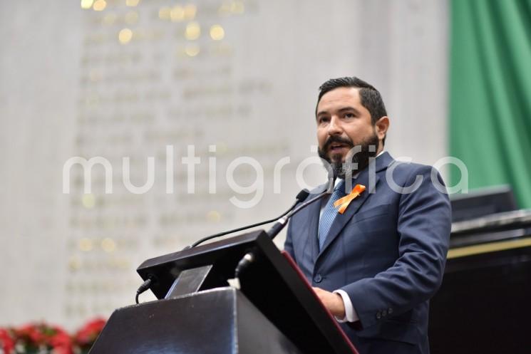 El diputado Jaime Enrique de la Garza Martínez propuso que la seguridad pública, la protección de los bienes y vivir en un entorno de tranquilidad social, libertad, paz y orden públicos sean derechos fundamentales reconocidos y garantizados por la Constitución Política del Estado de Veracruz, en favor de todas las personas y en toda la entidad.