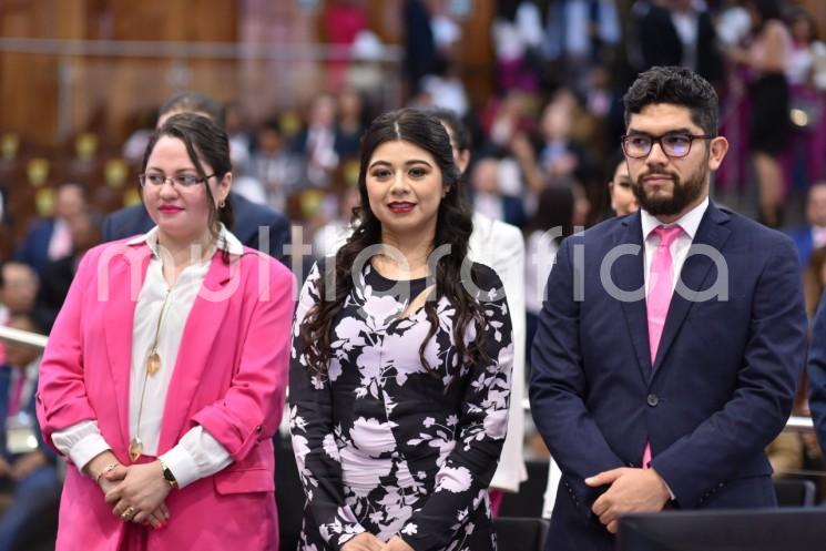 Veracruz es uno de los diez estados mejor posicionados en vinculación y movilidad laboral, con más y mejores oportunidades, capacitación, orientación, promoción, inclusión y respeto a los derechos laborales, aseveró la titular de la Secretaría de Trabajo, Previsión Social y Productividad (STPSP), Dorheny Cayetano, en su comparecencia ante este Congreso con motivo del cierre del ejercicio 2022. 