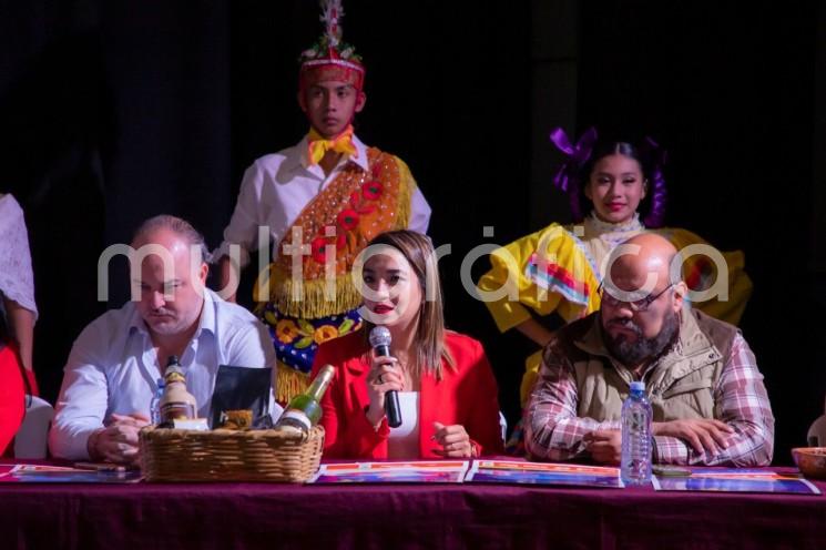 En conferencia de prensa, se dio a conocer que este evento de danza y música tradicional tendrá como sede los municipios de Xico, Coatepec, Veracruz y Xalapa; tiene el objetivo de promover la cultura, el intercambio cultural, fortalecer la identidad y el patrimonio tangible e intangible asociado a estas expresiones artísticas.