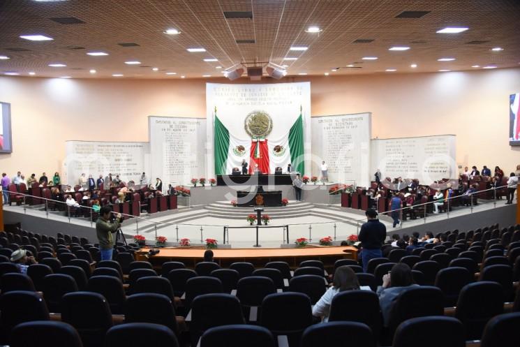 Las diputadas y diputados de la LXVI Legislatura aprobaron el Decreto de Presupuesto de Egresos de Gobierno del Estado de Veracruz para el ejercicio fiscal 2023, cuyo monto asciende a la cantidad de 148 mil 474 millones 622 mil 171 pesos.