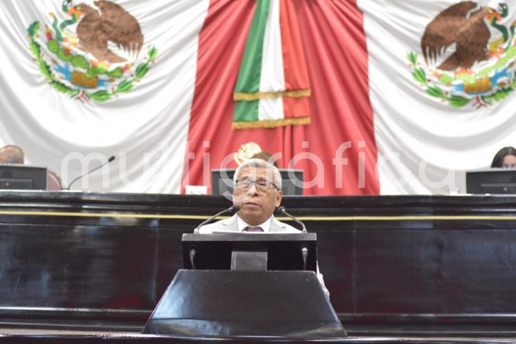 El diputado Genaro Ibáñez Martínez presentó  la iniciativa  que tiene como finalidad establecer como derecho de la ciudadanía decidir sobre el uso, la administración y el destino de los proyectos y recursos asignados al Presupuesto Participativo al mejoramiento municipal y a la recuperación de espacios públicos en los ámbitos específicos de los municipios.

