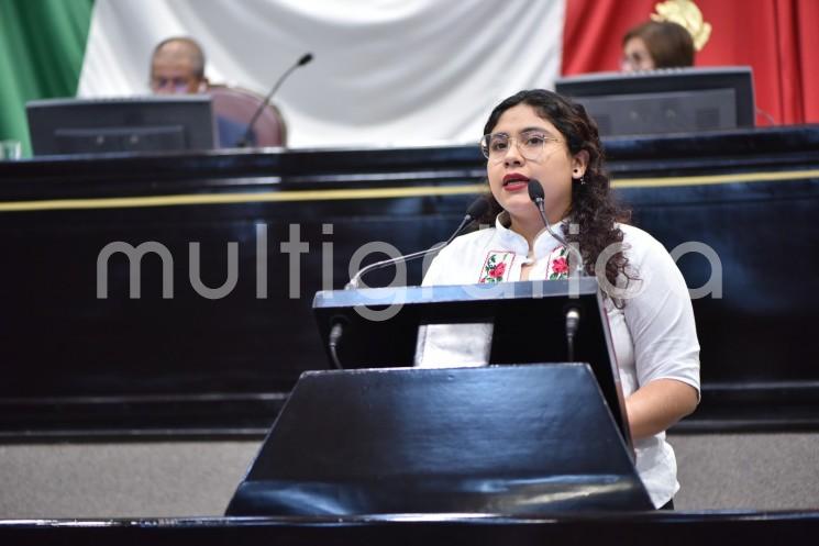 Con el objeto de procurar mayor bienestar a los animales de abasto y robustecer las normativas que regulan la producción pecuaria, la diputada Tania María Cruz Mejía presentó a la LXVI Legislatura una iniciativa que reforma y adiciona diversas disposiciones de la Ley de Protección a los Animales para el Estado de Veracruz.